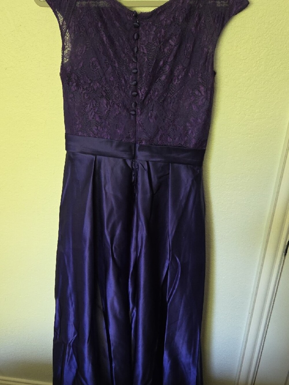 Elegant Purple Lace & Satin Evening Dress with Rhinestone Belt - Picture 7 of 8